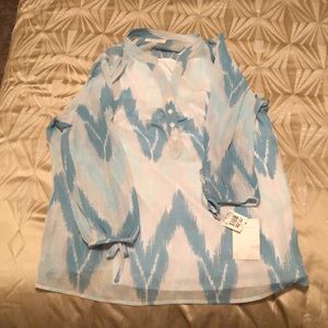 Long sleeve white and teal blouse